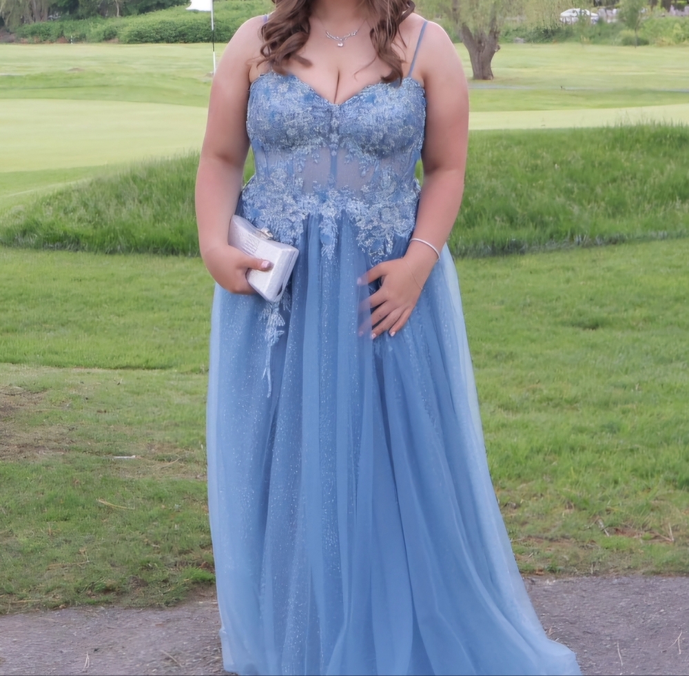 Jovani 2023 Blue Prom Dress, Like New, Fits Size 14-16 (Accepting Offers)